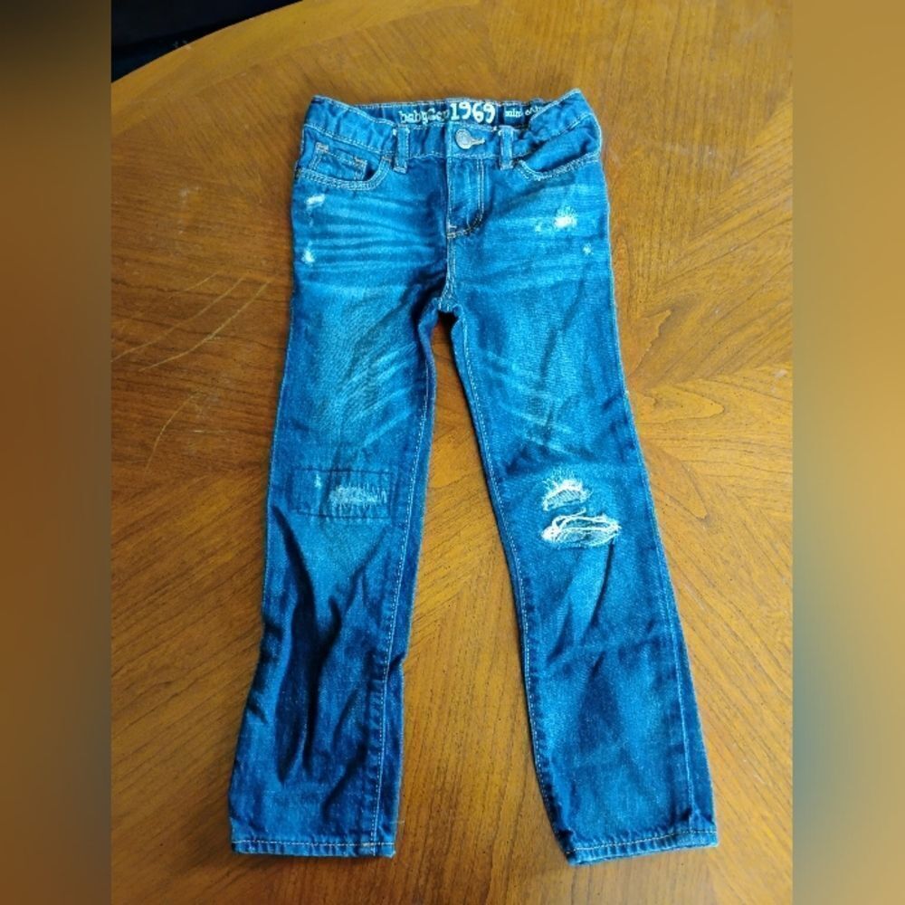 (1145) Baby Gap 1969 Skinny Distressed Jeans Size: 5yo